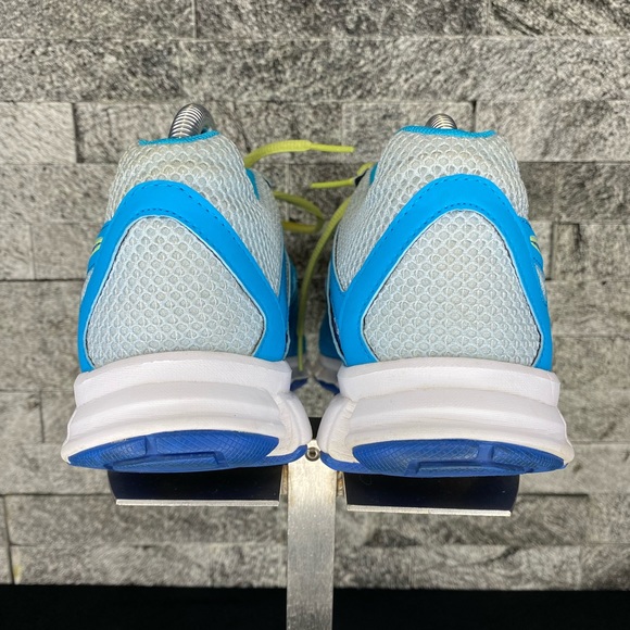 Reebok  Smoothflex Flyer Running Shoes  - WMNS 8.5 - Picture 8 of 10